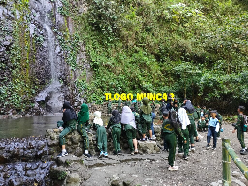 Road to HKAN : Belajar di Alam, Siswa SD Kaliurang Kunjungi Tlogo Muncar 1