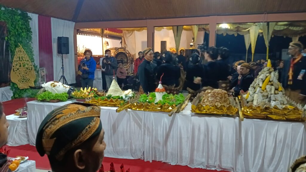 Road to HKAN : Sedekah Gunung Merapi; Nguri-uri Tradisi 1 Suro di Lencoh, Boyolali 3