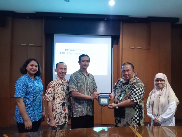 Balai TNGM-Universitas Atmajaya Tandatangani PKS Penguatan Fungsi 7 Balai TNGM-Universitas Atmajaya Tandatangani PKS Penguatan Fungsi