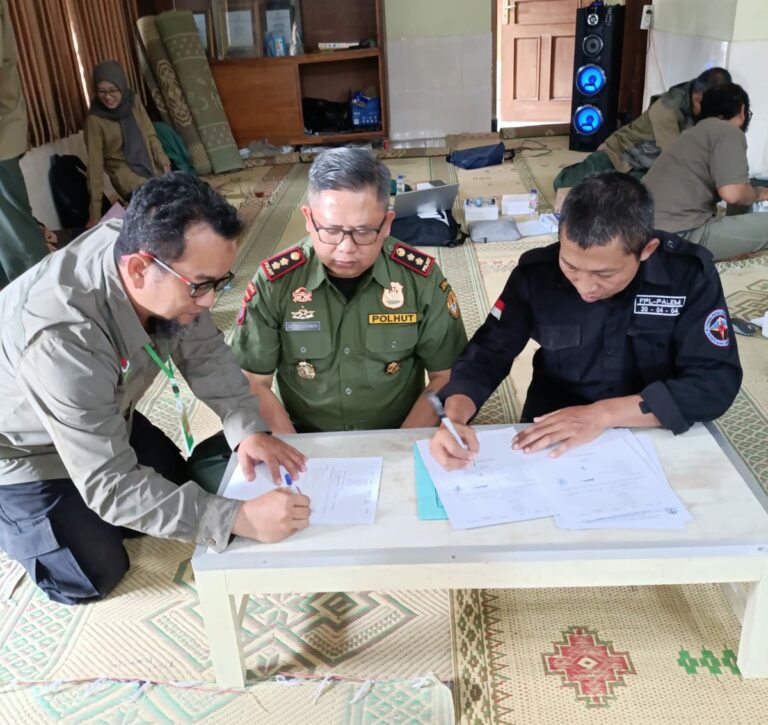 Monitoring PKS Penguatan Fungsi antara BTNGM dengan FPL PALEM 1 Monitoring PKS Penguatan Fungsi antara BTNGM dengan FPL PALEM