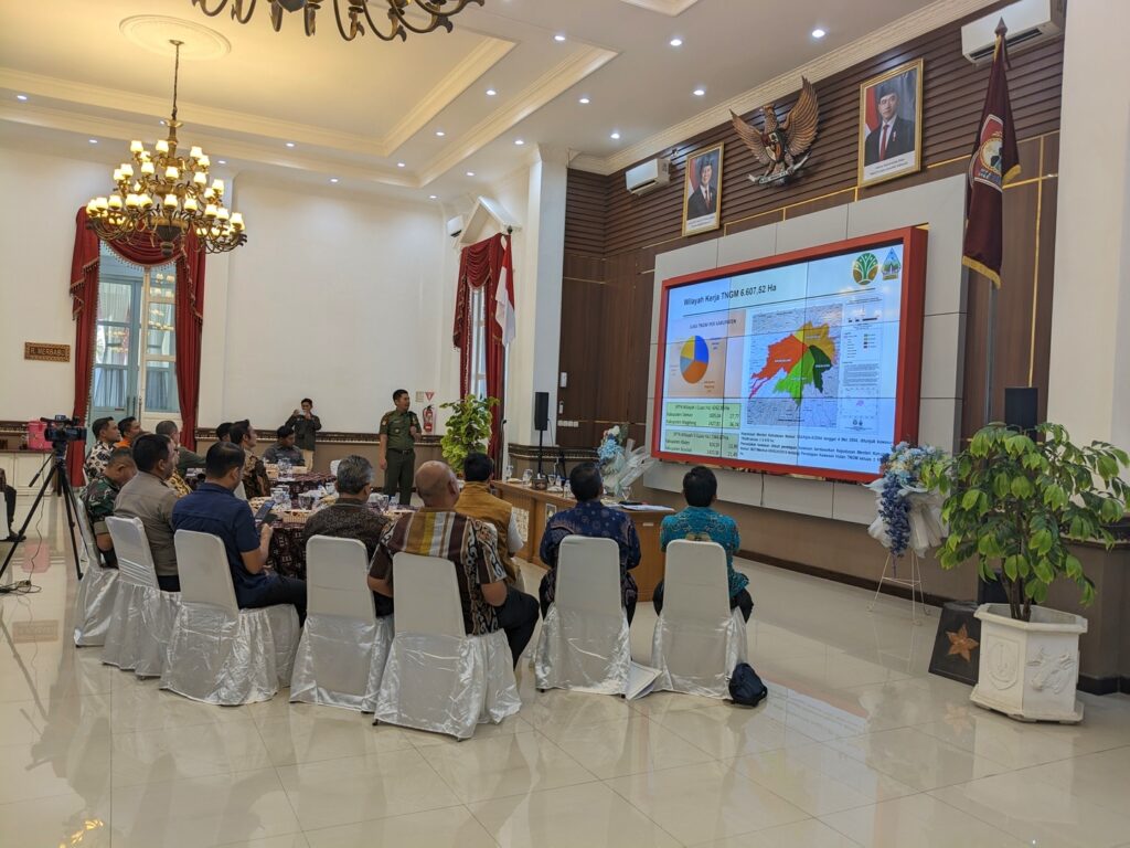 RAPAT KOORDINASI PENANGANAN PENDAKIAN DI KAWASAN TNGM 1