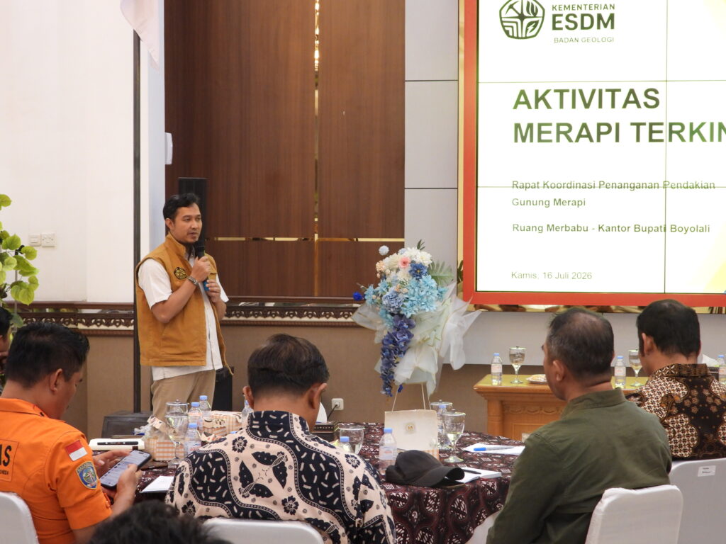 RAPAT KOORDINASI PENANGANAN PENDAKIAN DI KAWASAN TNGM 2